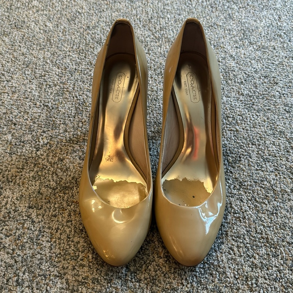 Coach Tan Leather Heels